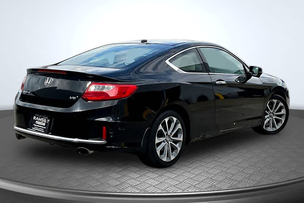 Used 2014 Honda Accord EX-L V-6 with VIN 1HGCT2B84EA004204 for sale in Urbandale, IA