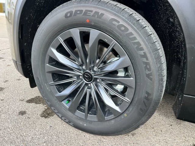 Thumbnail: 2026 Mazda CX-70 - 12