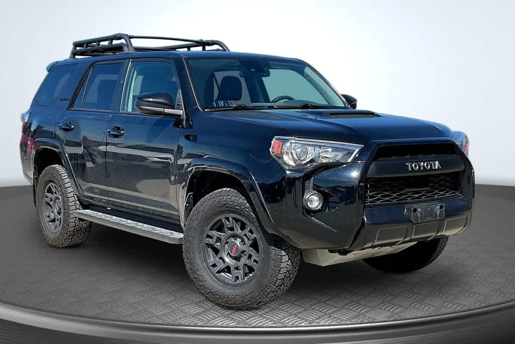 Thumbnail: 2020 Toyota 4Runner - 10