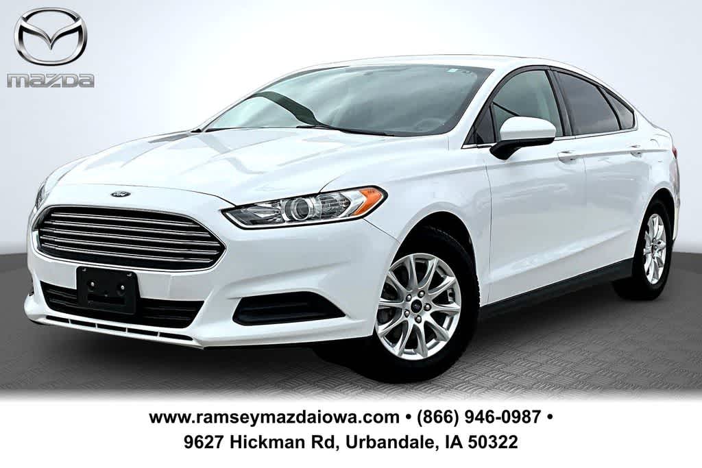 2016 Ford Fusion S FWD's photo