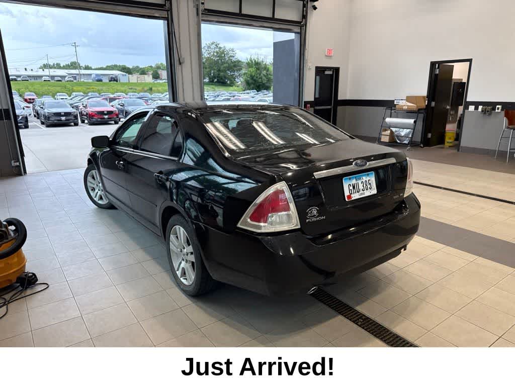 Thumbnail: 2006 Ford Fusion - 4