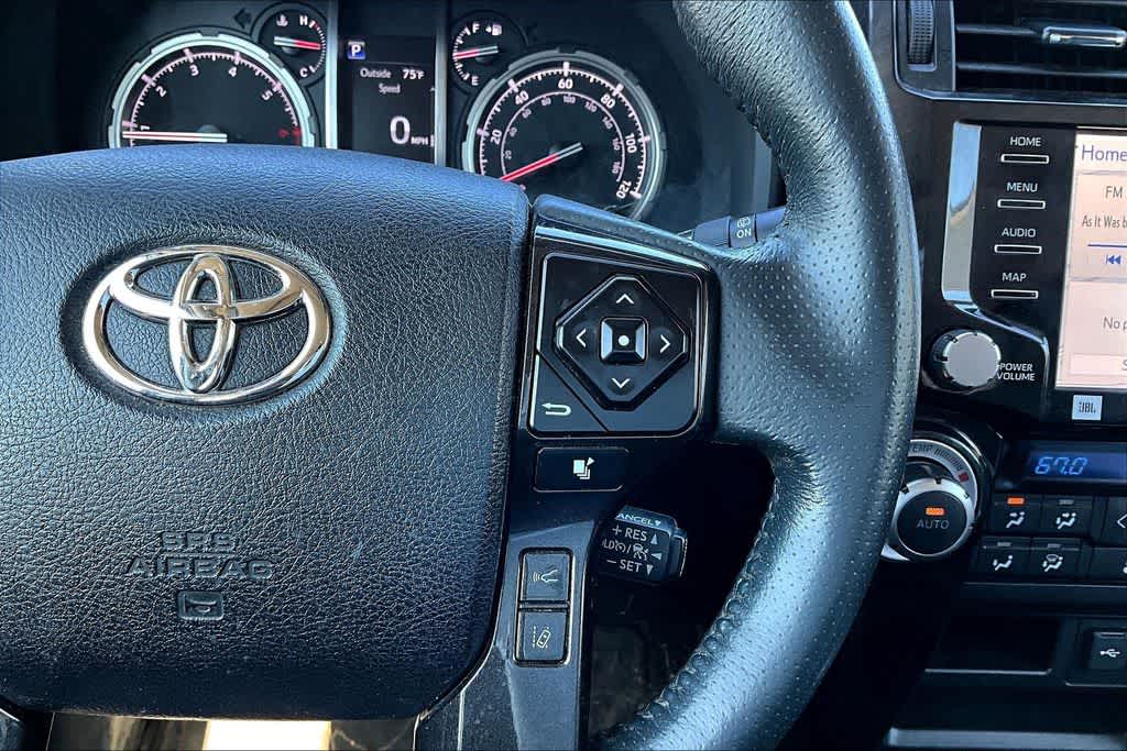 Thumbnail: 2020 Toyota 4Runner - 20