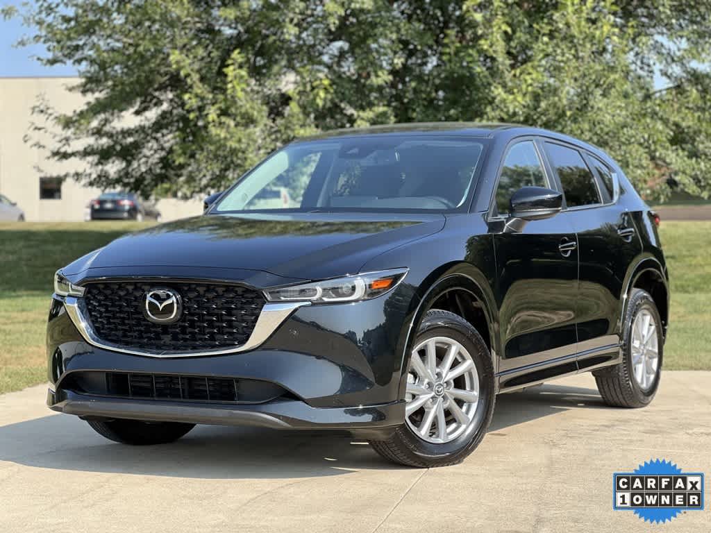 2025 Mazda CX-5 S Preferred package's photo
