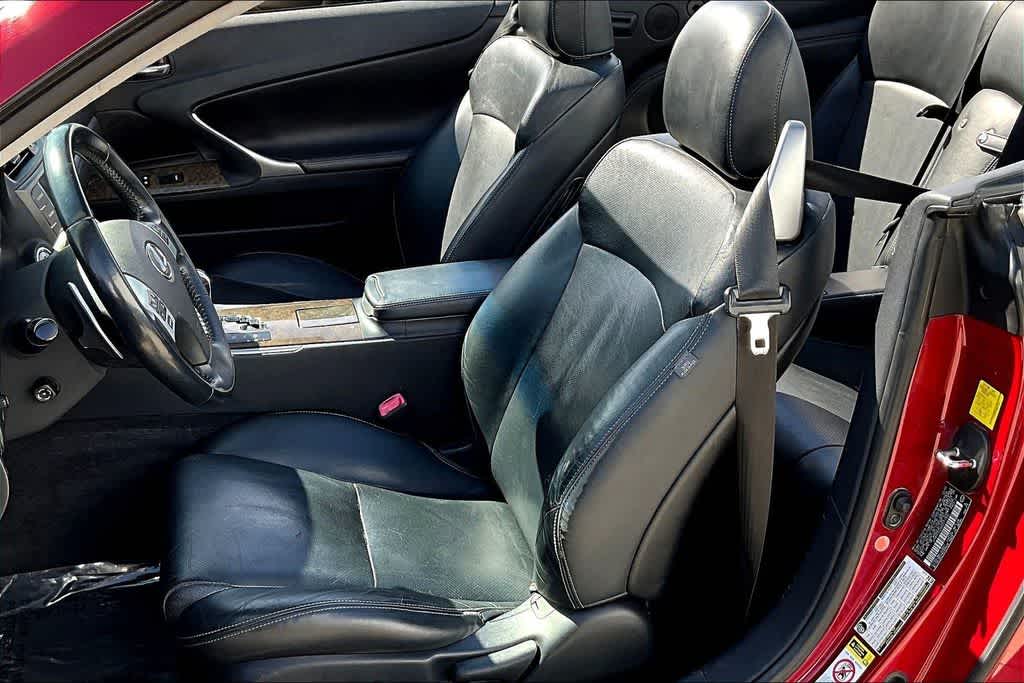Thumbnail: 2011 Lexus IS - 24