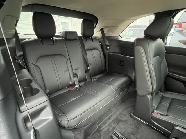 Thumbnail: 2026 Mazda CX-90 - 21