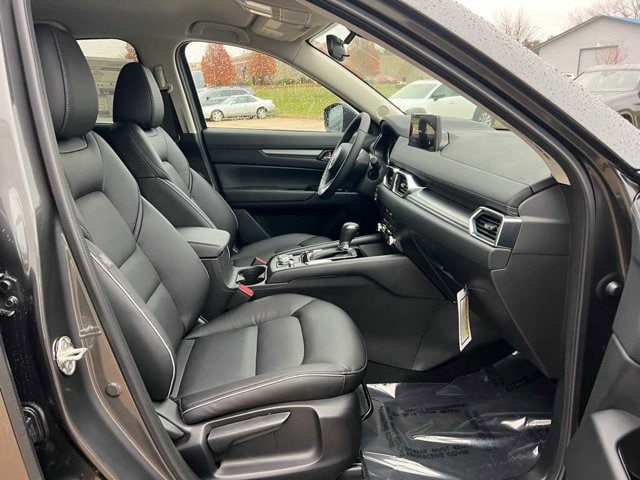 Thumbnail: 2025 Mazda CX-5 - 19