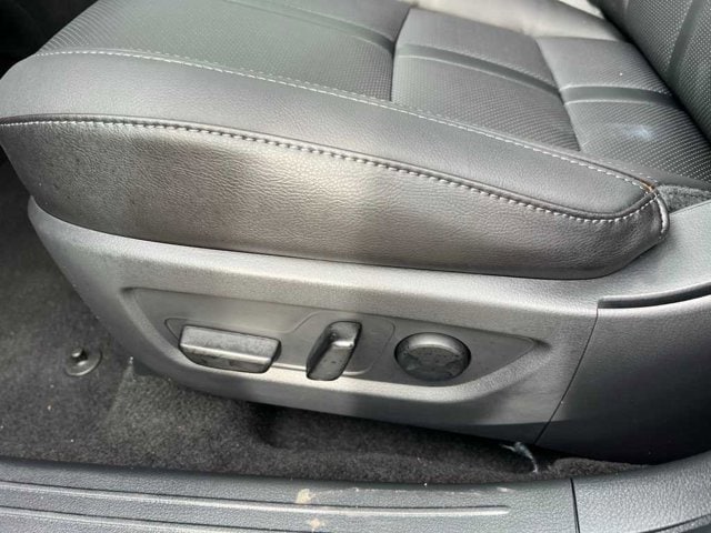 Thumbnail: 2026 Mazda CX-50 - 15