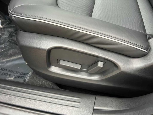 Thumbnail: 2025 Mazda CX-5 - 15