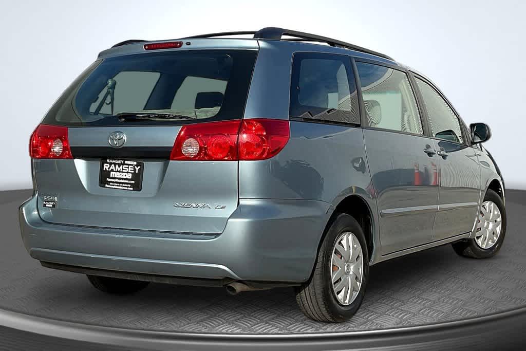 Used 2007 Toyota Sienna CE with VIN 5TDZK23CX7S094558 for sale in Urbandale, IA