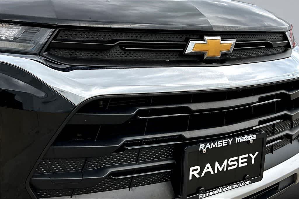 Thumbnail: 2023 Chevrolet TrailBlazer - 27