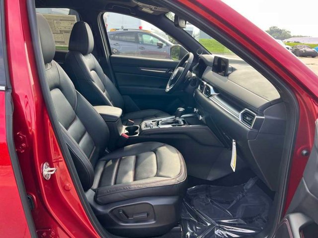 Thumbnail: 2025 Mazda CX-5 - 19