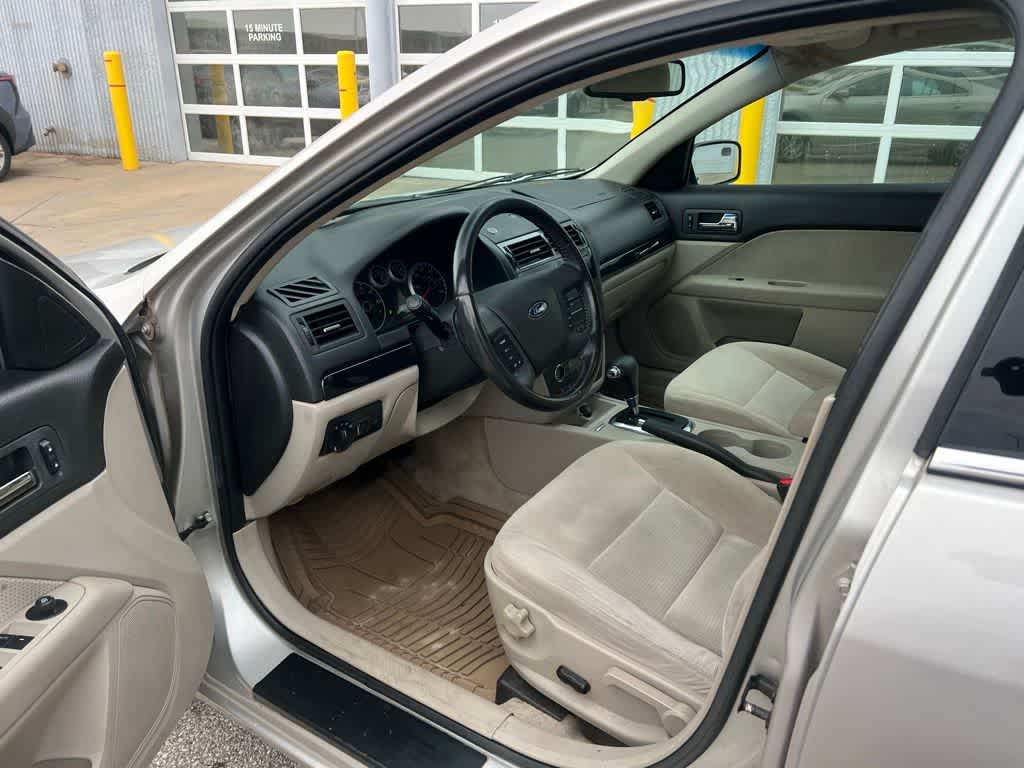 Used 2008 Ford Fusion SEL with VIN 3FAHP08178R220278 for sale in Urbandale, IA