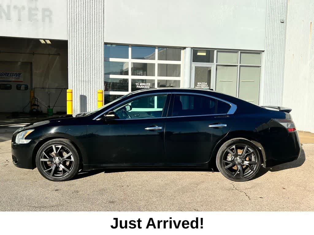 Used 2014 Nissan Maxima 3.5 SV w/Sport Pkg Sedan
