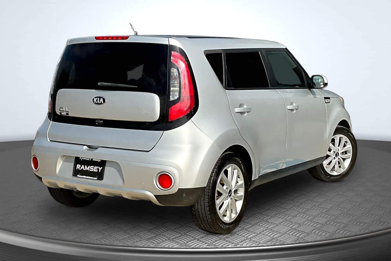 Used 2018 Kia Soul + with VIN KNDJP3A53J7607370 for sale in Urbandale, IA
