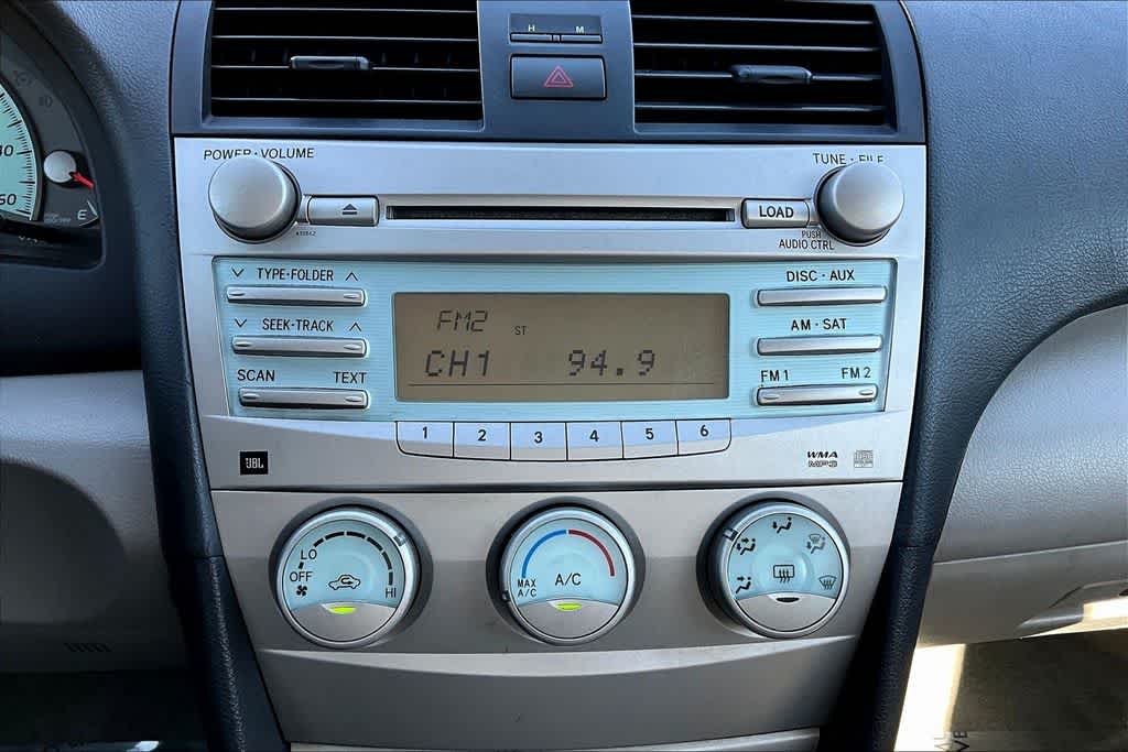 Thumbnail: 2008 Toyota Camry - 21