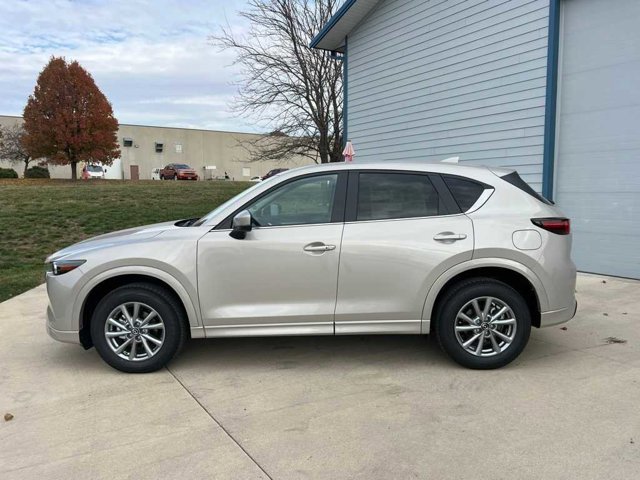 Thumbnail: 2025 Mazda CX-5 - 3