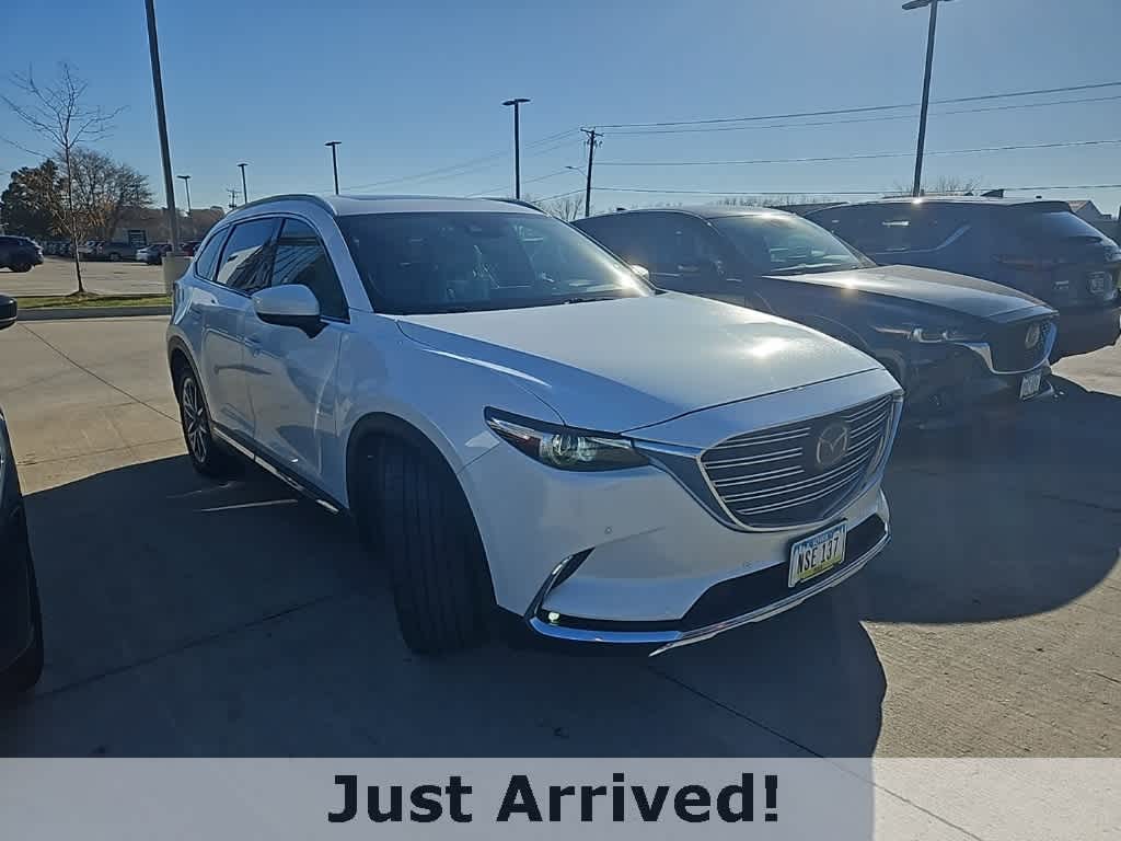 2019 Mazda CX-9 Grand Touring photo 2