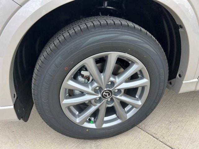 Thumbnail: 2025 Mazda CX-5 - 10