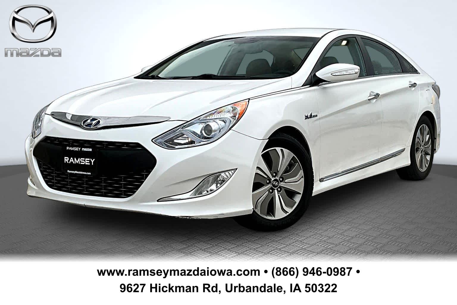 Used 2013 Hyundai Sonata Hybrid Limited with VIN KMHEC4A42DA092181 for sale in Urbandale, IA