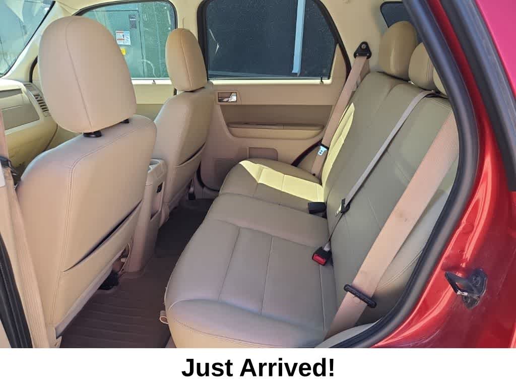 Thumbnail: 2012 Ford Escape - 6