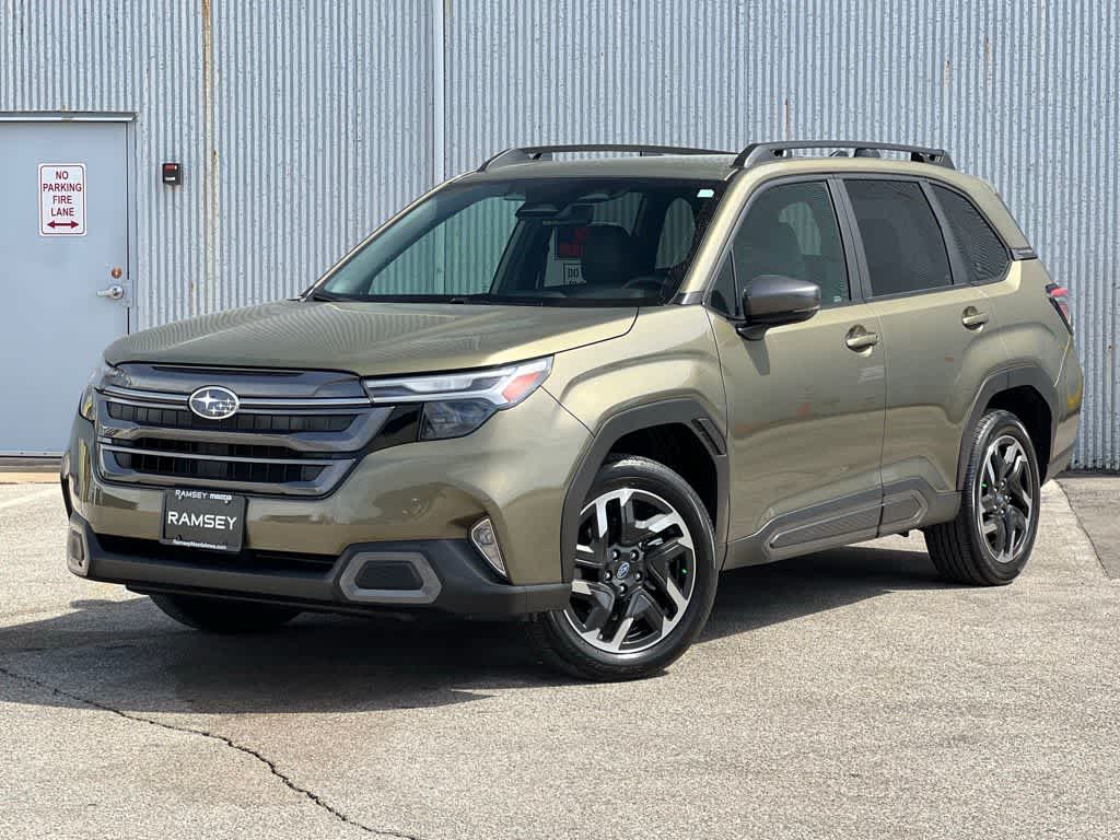 2025 Subaru Forester Limited's photo