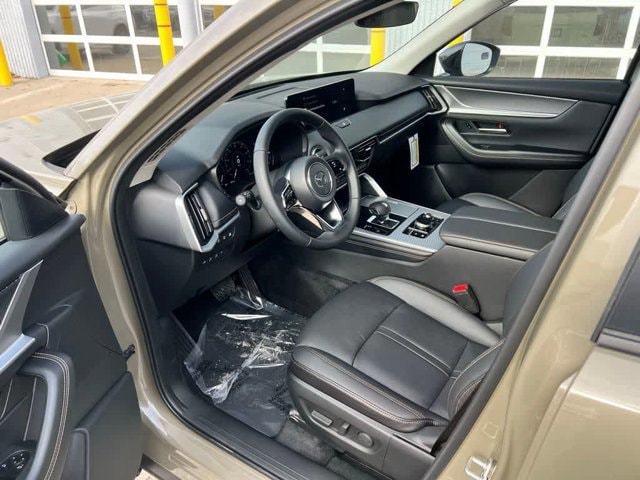 Thumbnail: 2026 Mazda CX-70 - 2