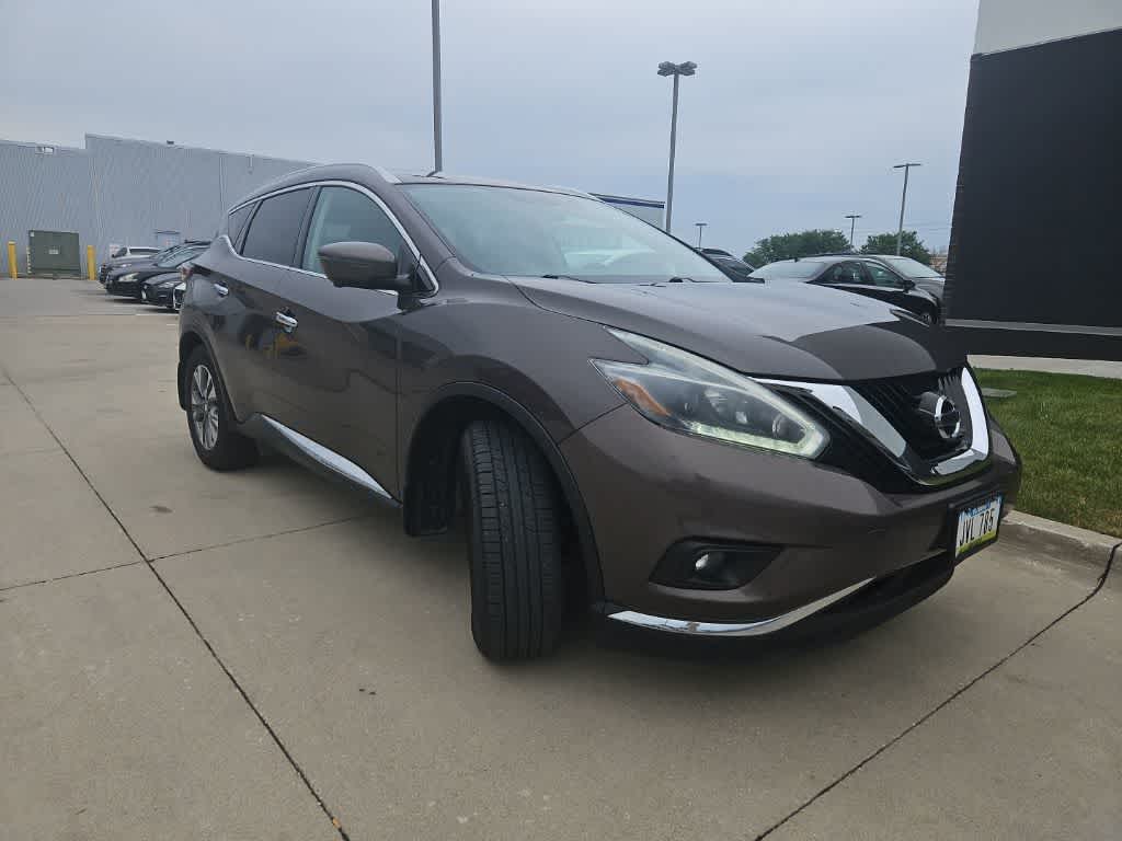 Used 2018 Nissan Murano SL with VIN 5N1AZ2MH6JN152578 for sale in Urbandale, IA