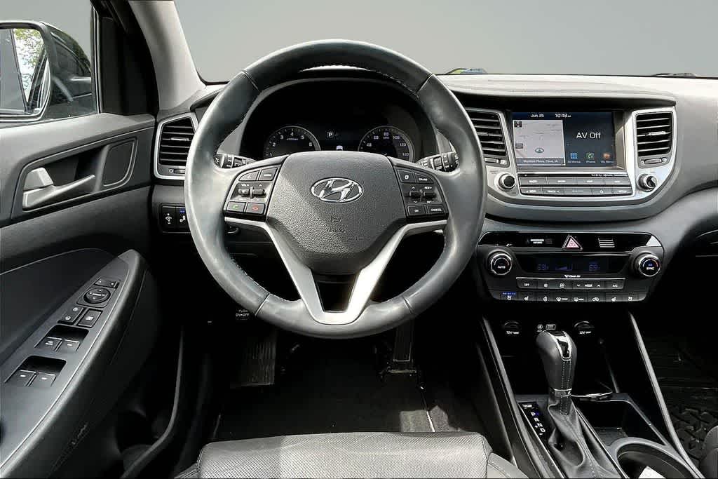 Thumbnail: 2018 Hyundai Tucson - 4