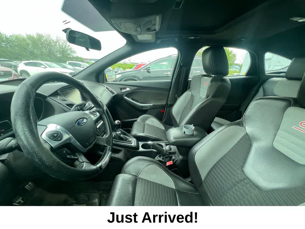Thumbnail: 2013 Ford Focus - 5