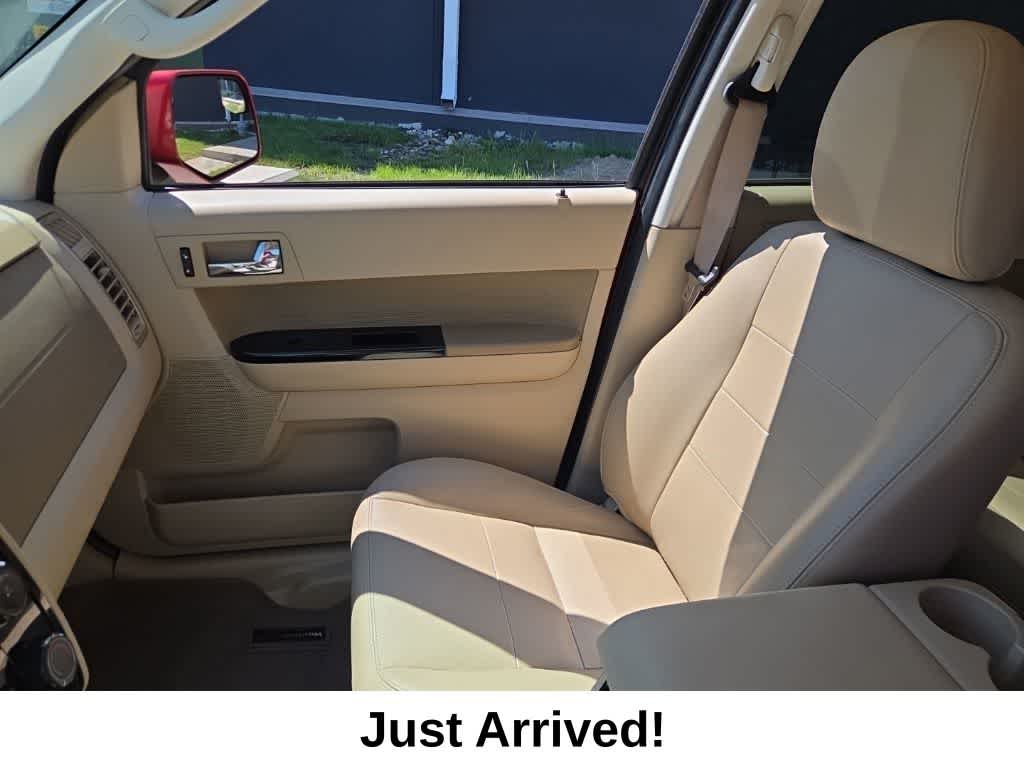 Thumbnail: 2012 Ford Escape - 13