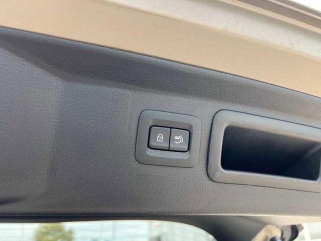 Thumbnail: 2026 Mazda CX-50 - 26