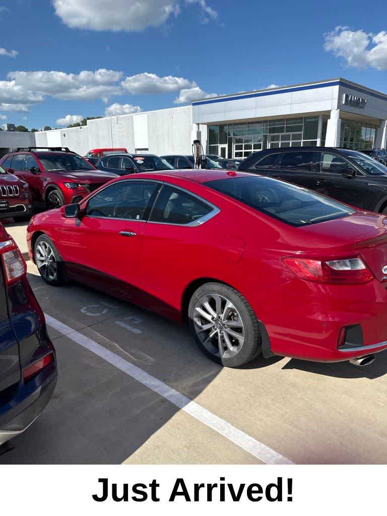 Used 2013 Honda Accord EX-L V6 with VIN 1HGCT2B84DA012611 for sale in Urbandale, IA