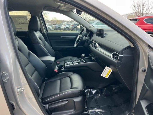 Thumbnail: 2025 Mazda CX-5 - 18