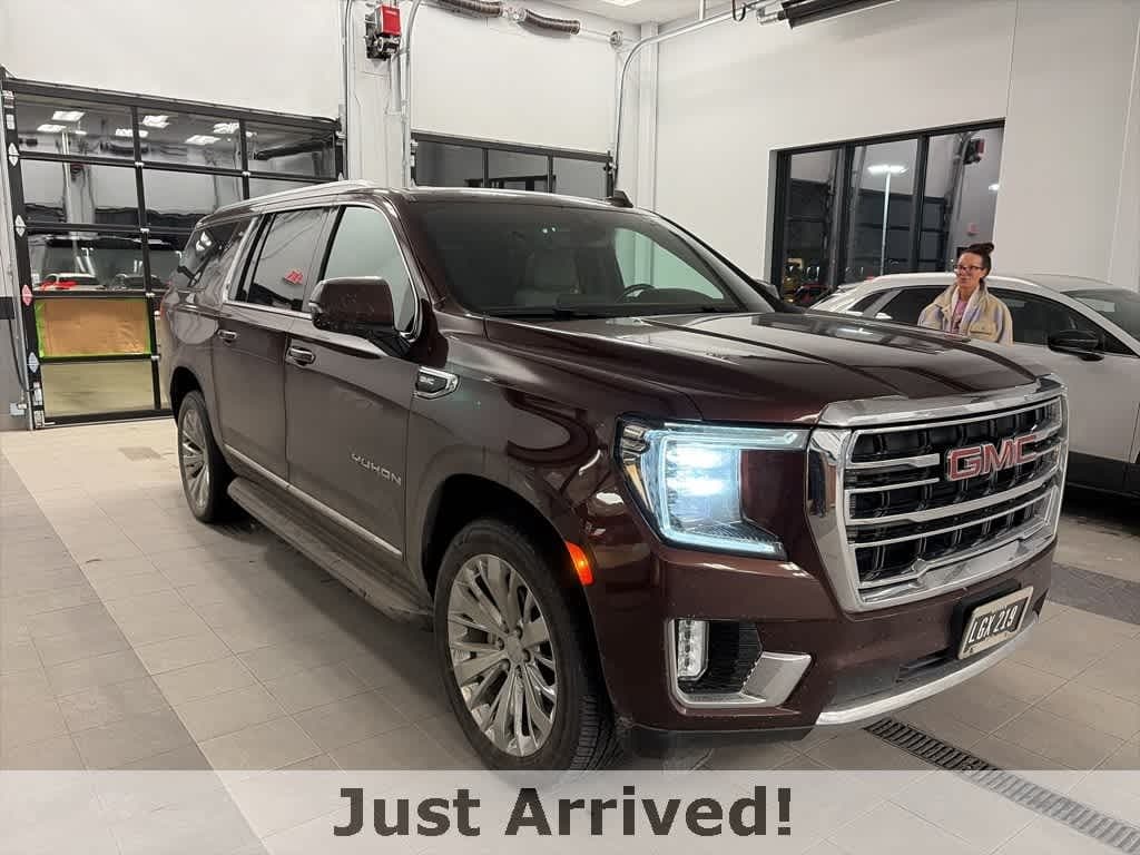 Used 2022 GMC Yukon XL SLT SUV