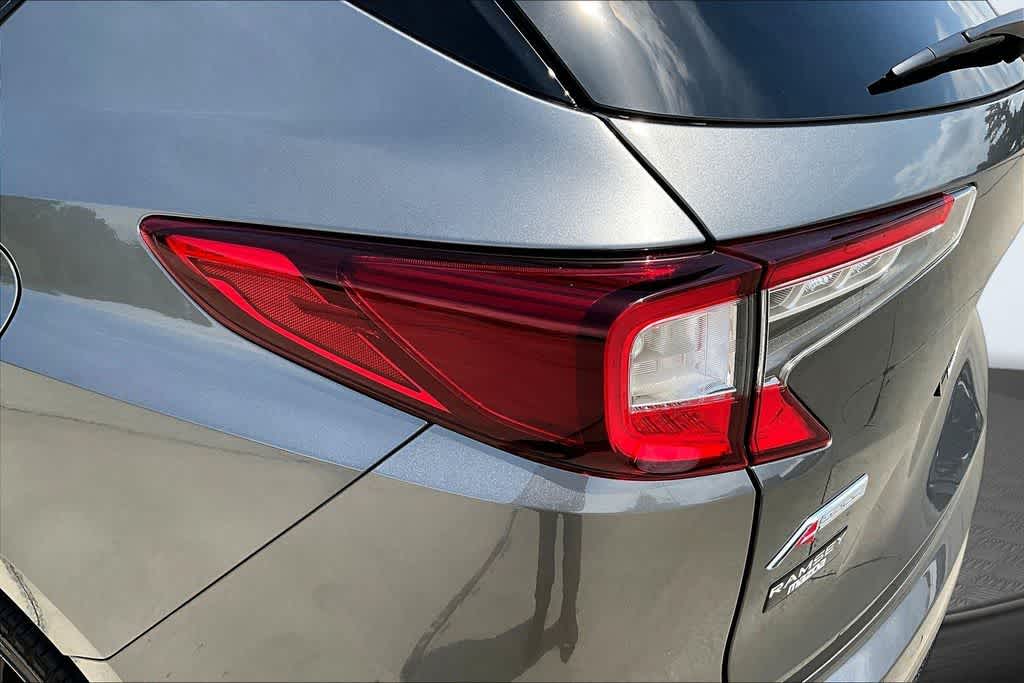 Thumbnail: 2024 Acura RDX - 30