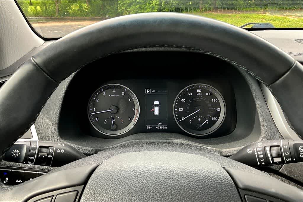 Thumbnail: 2018 Hyundai Tucson - 20