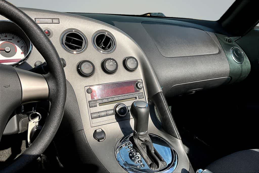 Thumbnail: 2008 Pontiac Solstice - 6