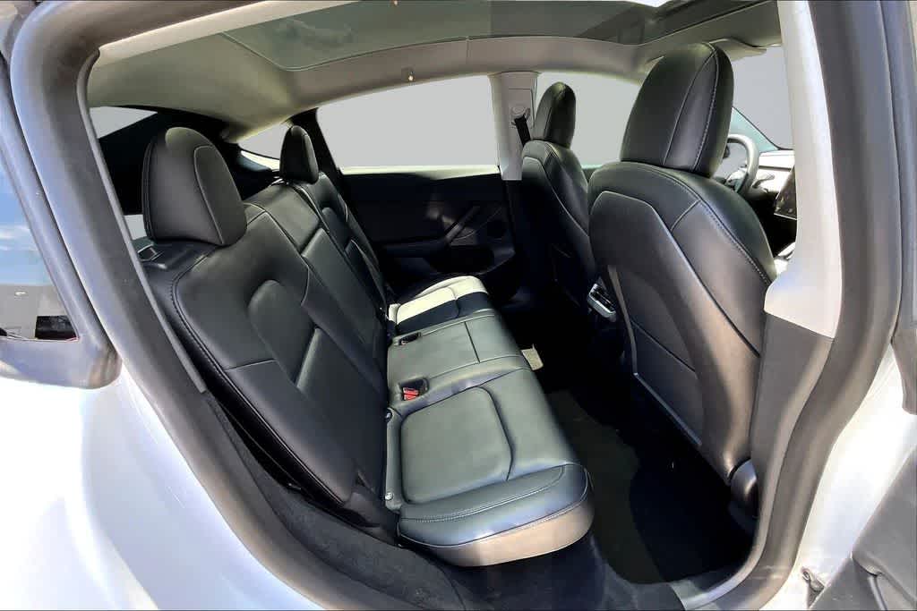 Thumbnail: 2023 Tesla Model Y - 27