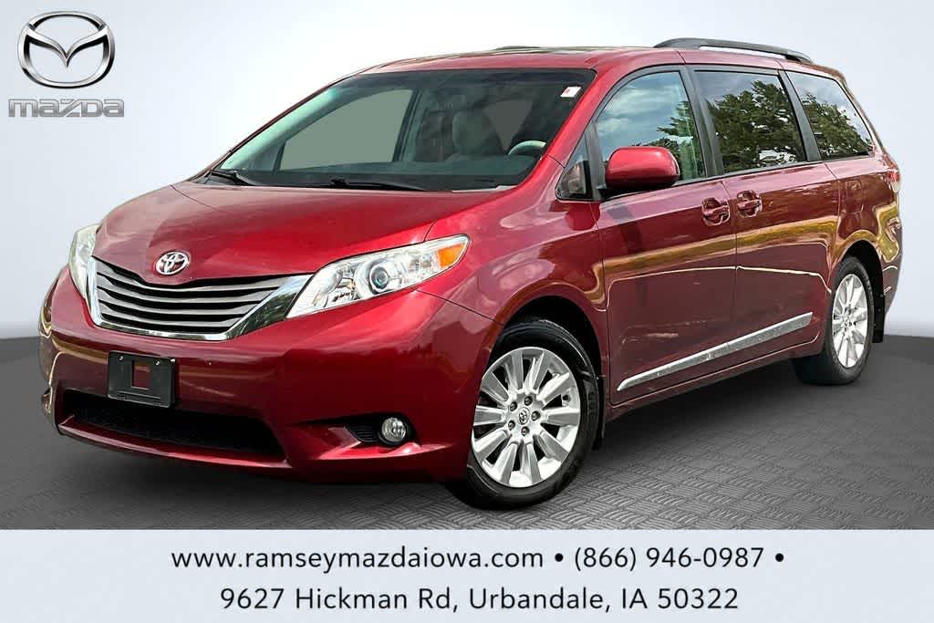 2011 Toyota Sienna XLE -
                  Urbandale, IA
