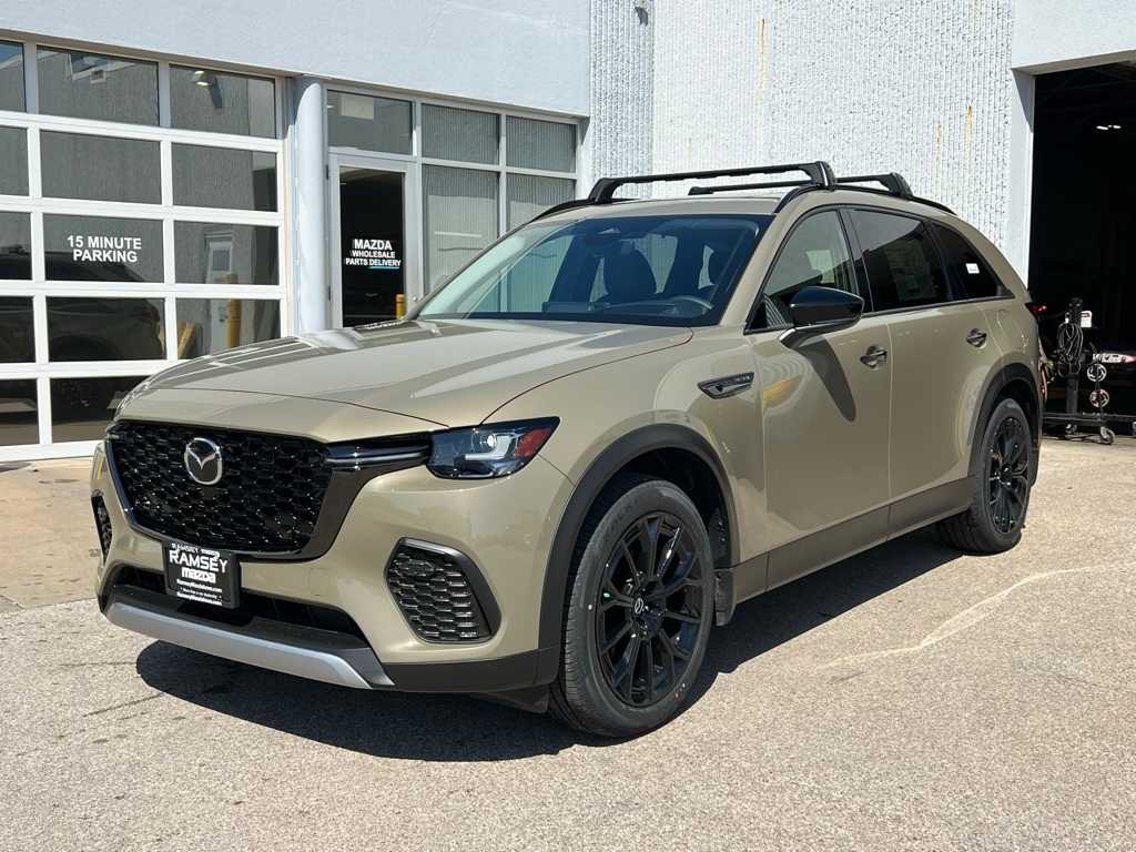 2025 Mazda CX-70 Premium Package's photo