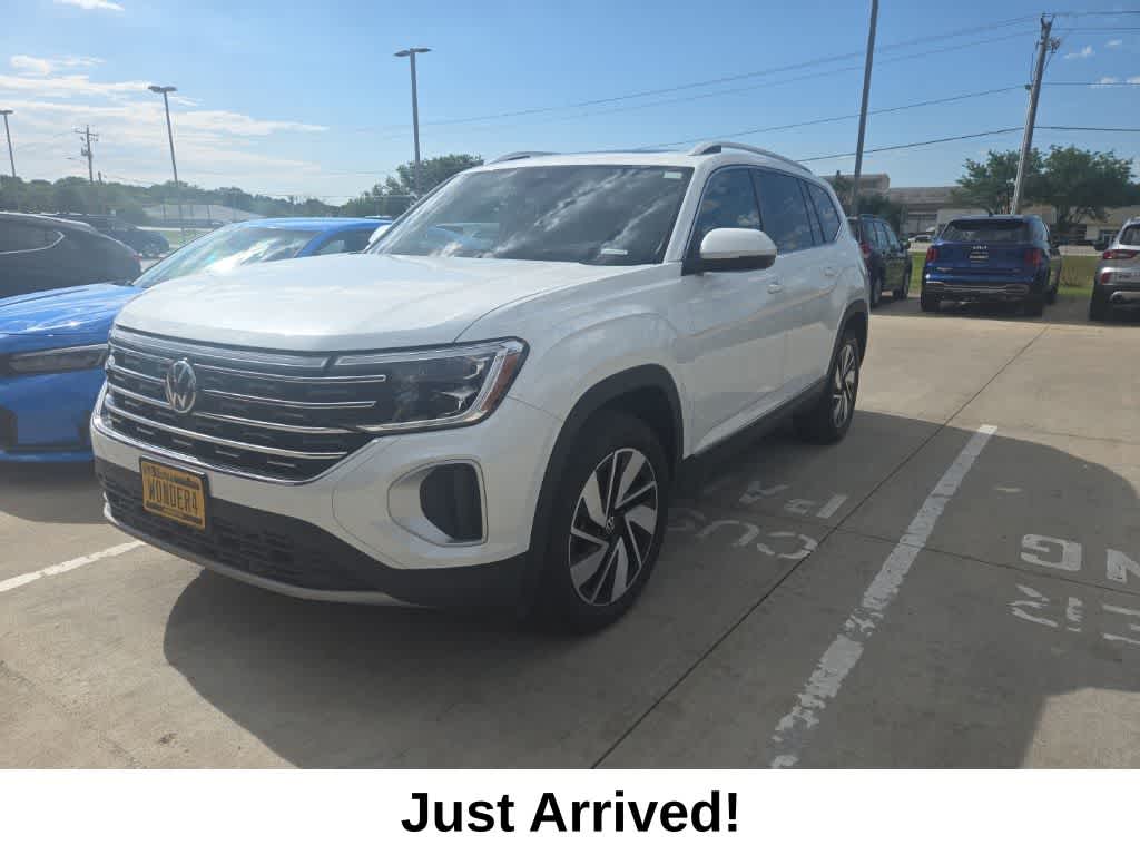 2025 Volkswagen Atlas 2.0T SEL 4MOTION's photo