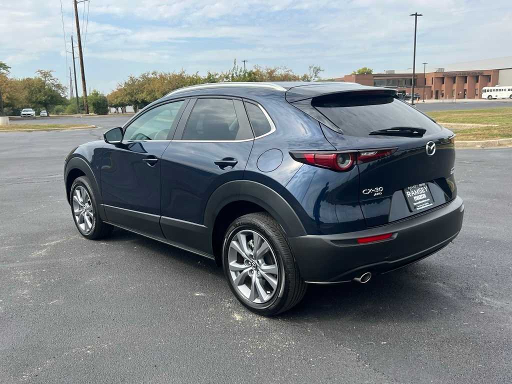 2025 Mazda CX-30 2.5 S Preferred photo 4