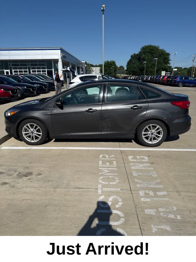 2016 Ford Focus SE -
                  Urbandale, IA