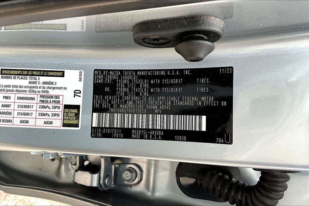 2024 Toyota Corolla Cross S - Photo 35