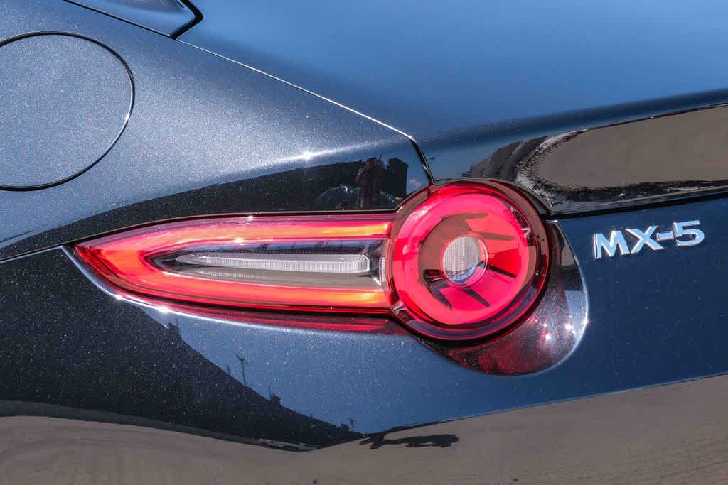 2025 Mazda MX-5 Miata RF Grand Touring - Photo 7