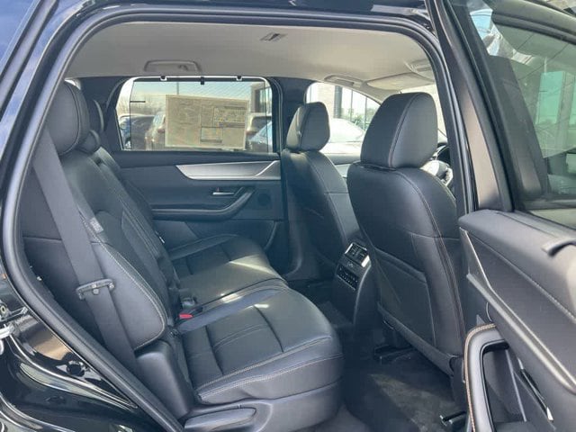 Thumbnail: 2026 Mazda CX-70 - 20