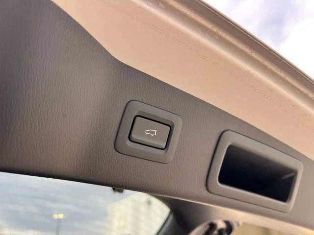 Thumbnail: 2025 Mazda CX-5 - 24