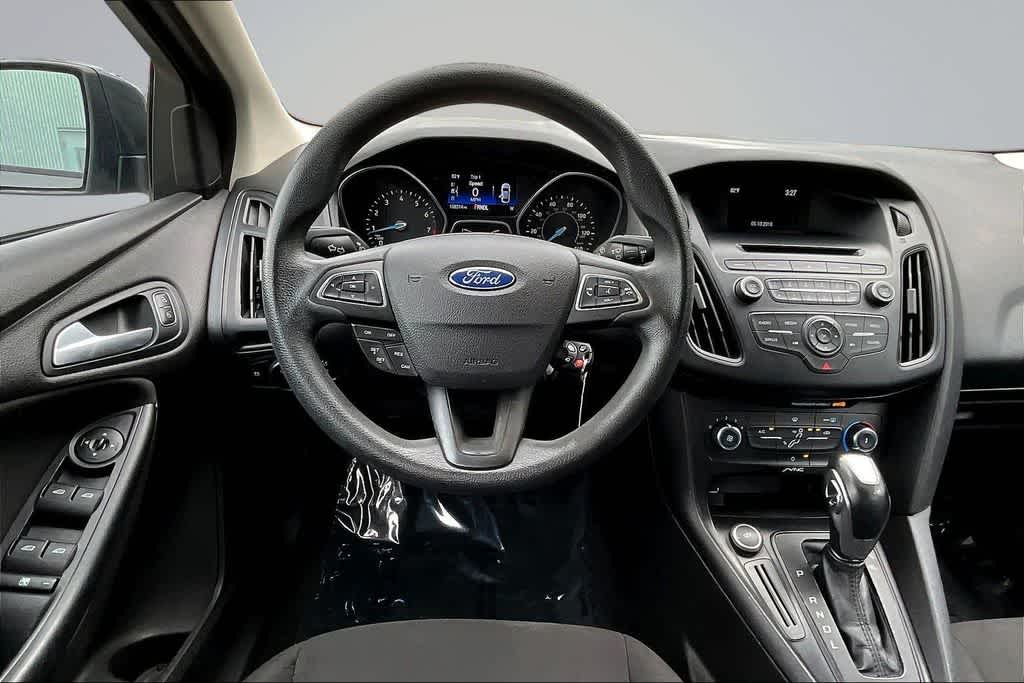 Thumbnail: 2016 Ford Focus - 4