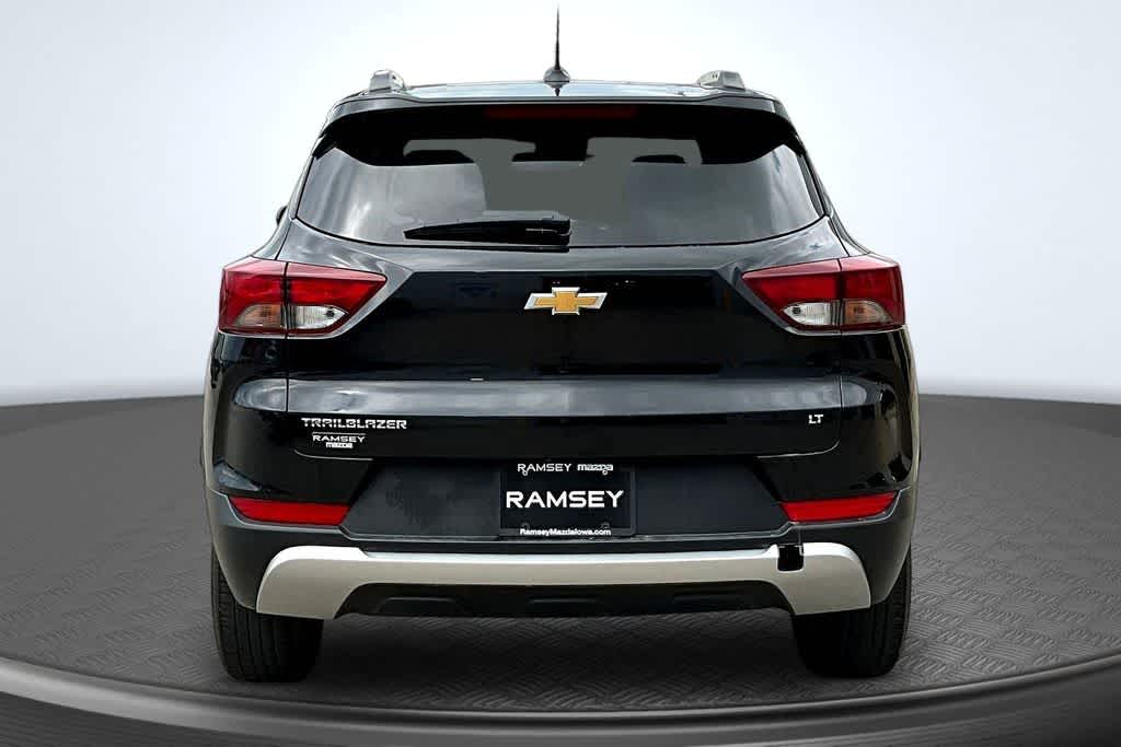Thumbnail: 2023 Chevrolet TrailBlazer - 2