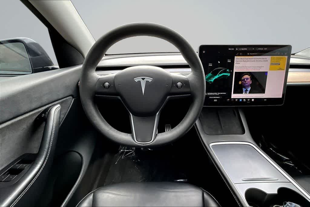 Thumbnail: 2022 Tesla Model Y - 5